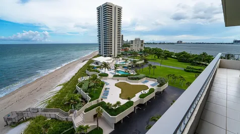 5540 N Ocean Drive Singer Island FL 33404