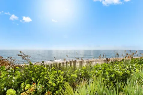 5540 N Ocean Drive Singer Island FL 33404