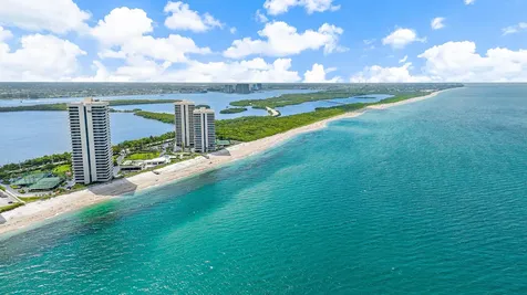 5540 N Ocean Drive Singer Island FL 33404