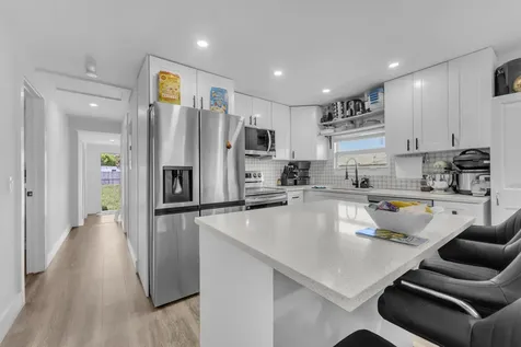 621 NW 15th Avenue Pompano Beach FL 33069