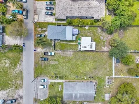 625 NW 15th Avenue Pompano Beach FL 33069