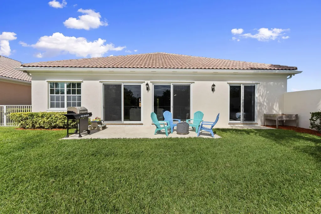 10949 SW Blue Mesa Way Port St Lucie FL 34987