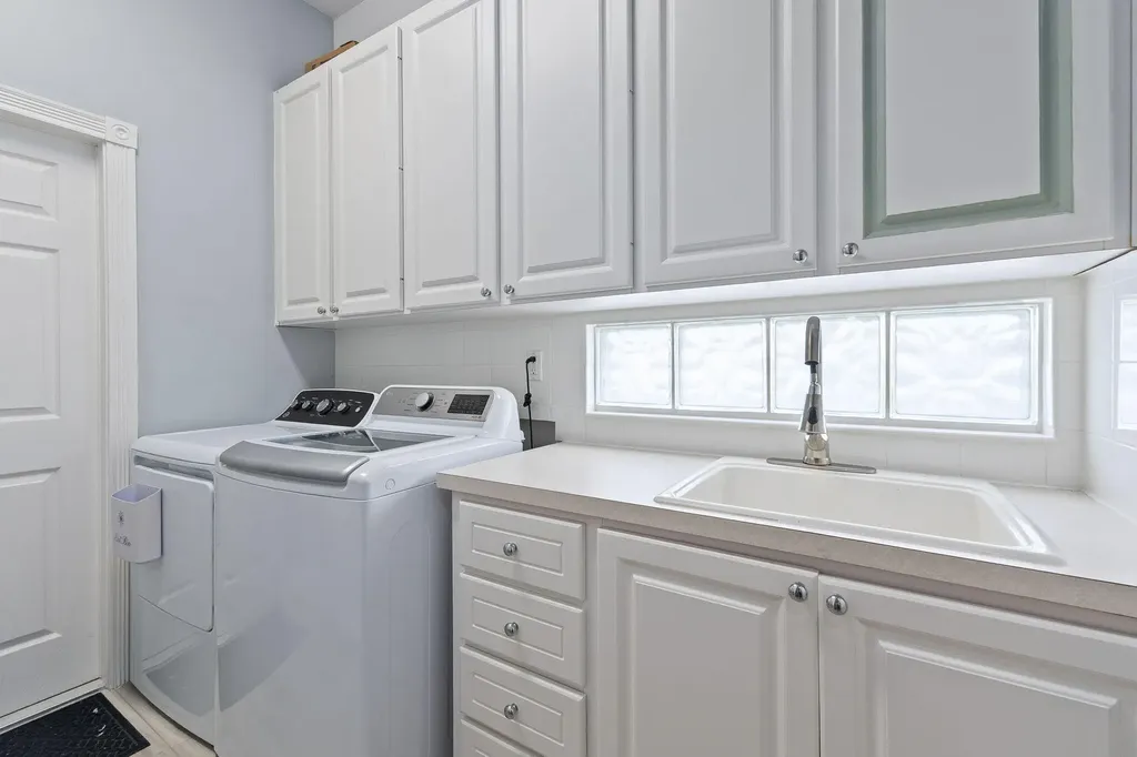 10949 SW Blue Mesa Way Port St Lucie FL 34987