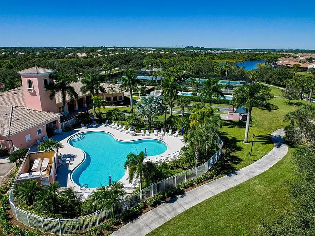 10949 SW Blue Mesa Way Port St Lucie FL 34987