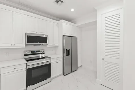 47 SW Osceola Street Stuart FL 34994