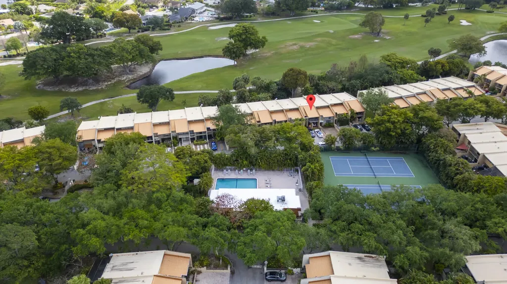720 E Coco Plum Circle Plantation FL 33324