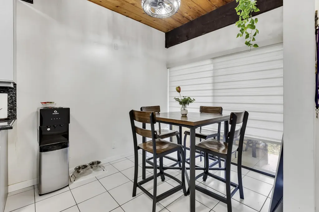720 E Coco Plum Circle Plantation FL 33324