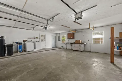 320 Chamberlain Boulevard Fort Pierce FL 34946
