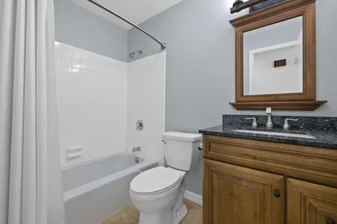 320 Chamberlain Boulevard Fort Pierce FL 34946