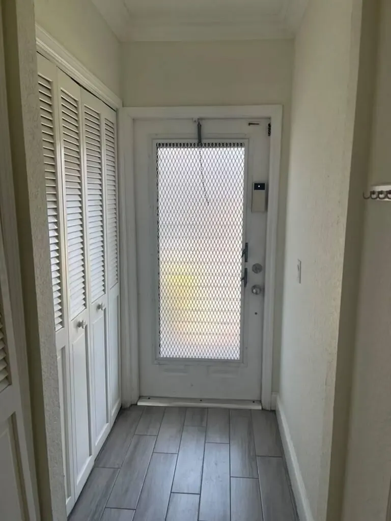2820 SW 22nd Avenue Delray Beach FL 33445