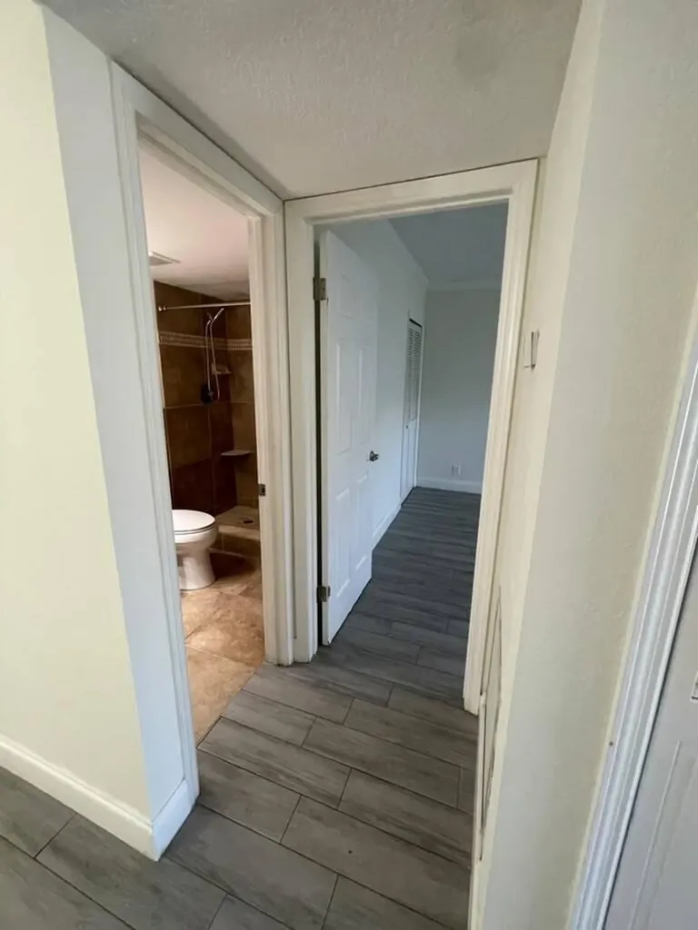2820 SW 22nd Avenue Delray Beach FL 33445