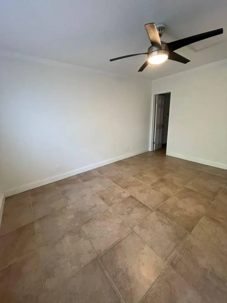 2820 SW 22nd Avenue Delray Beach FL 33445