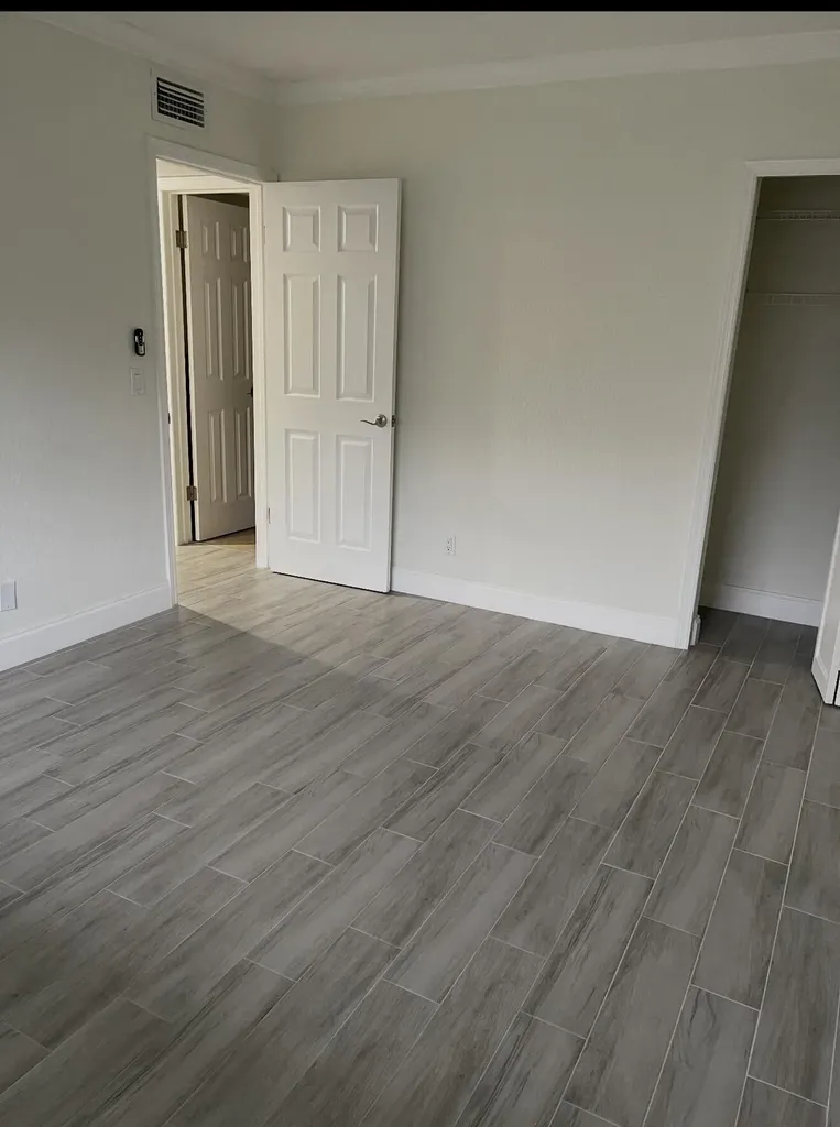 2820 SW 22nd Avenue Delray Beach FL 33445