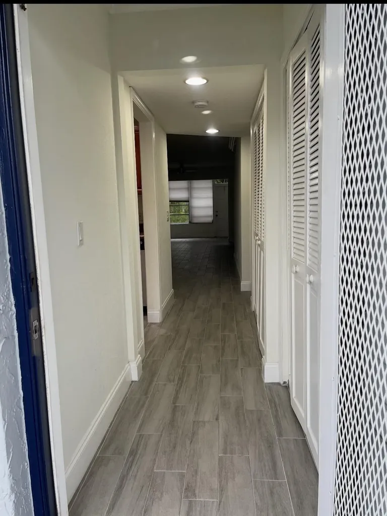 2820 SW 22nd Avenue Delray Beach FL 33445
