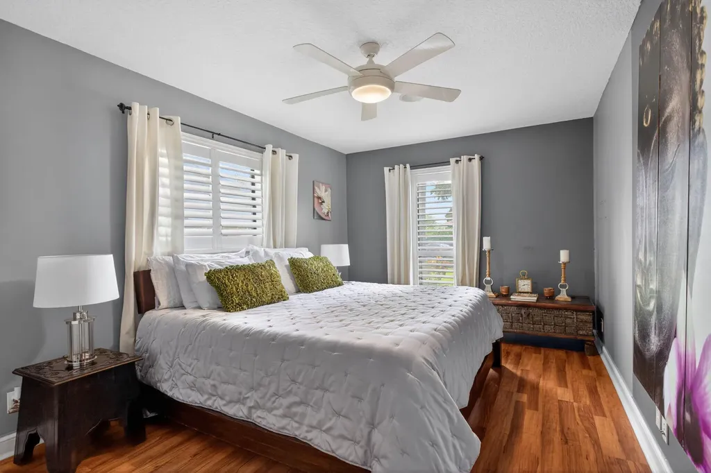 4111 NW 70th Way Coral Springs FL 33065