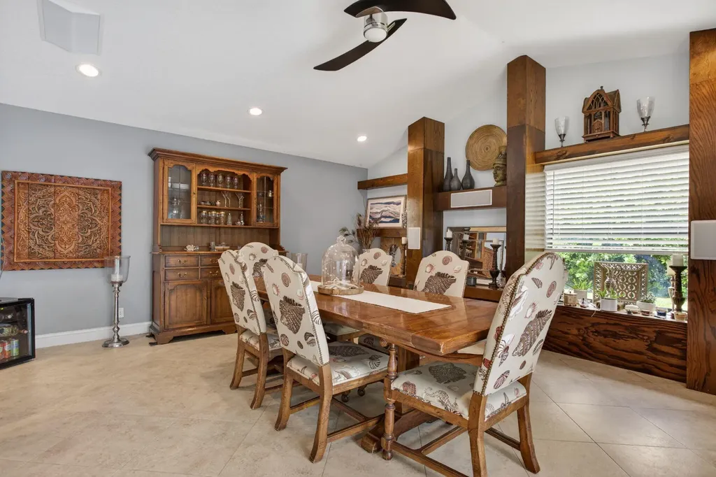 4111 NW 70th Way Coral Springs FL 33065