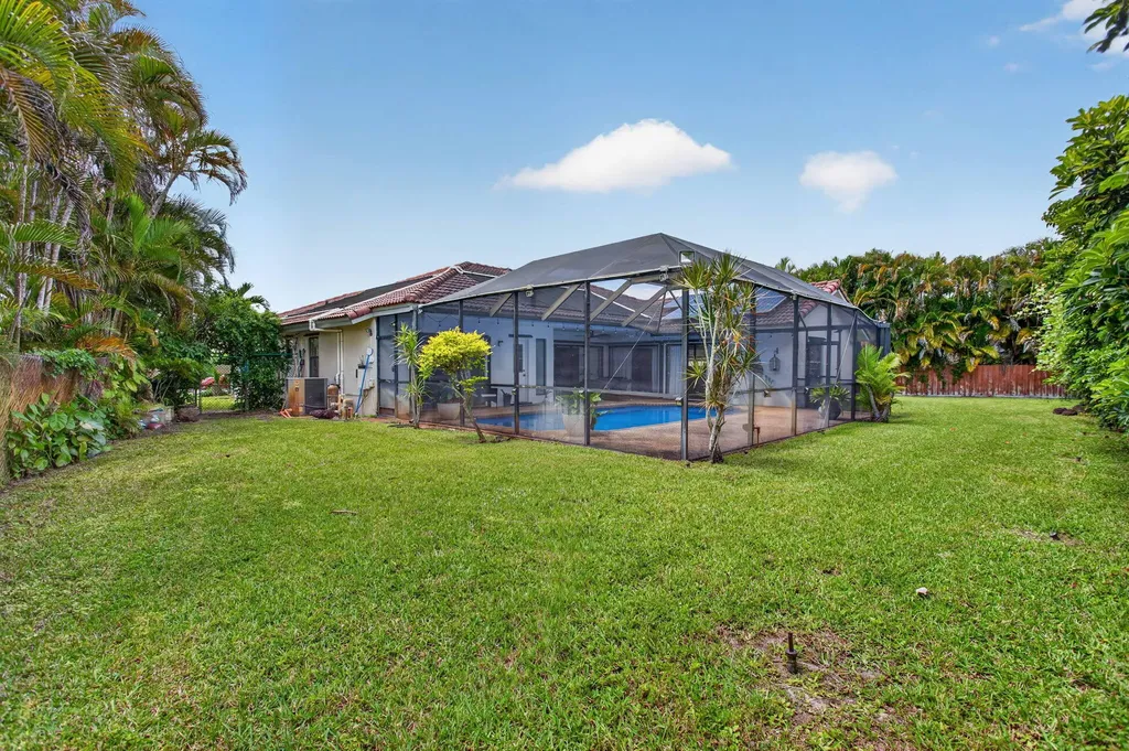 4111 NW 70th Way Coral Springs FL 33065
