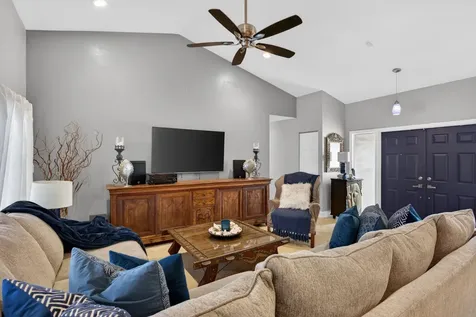 4111 NW 70th Way Coral Springs FL 33065