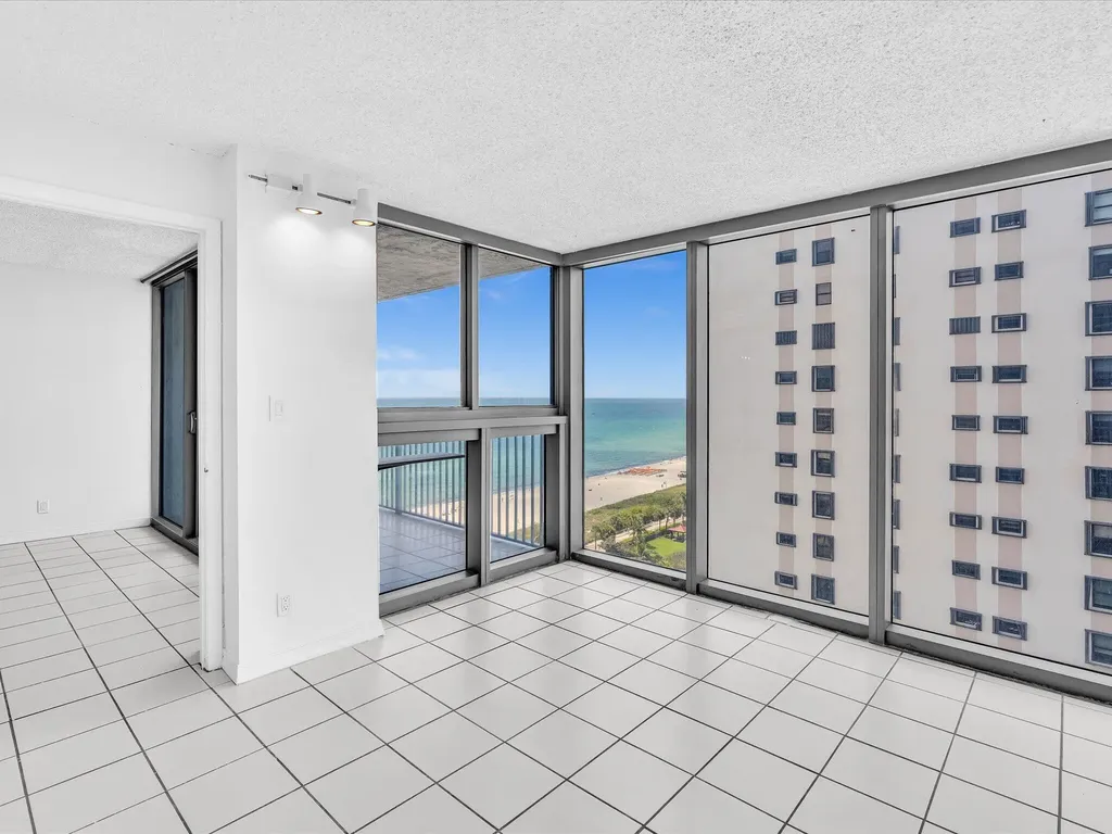 2655 Collins Avenue Miami Beach FL 33140