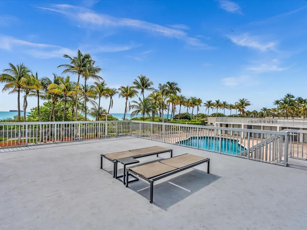 2655 Collins Avenue Miami Beach FL 33140
