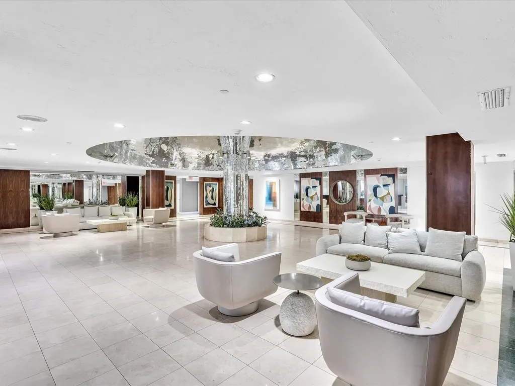 2655 Collins Avenue Miami Beach FL 33140