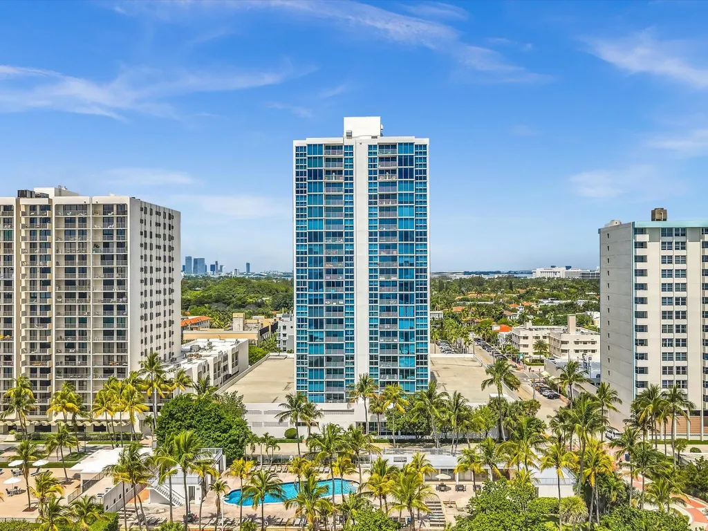 2655 Collins Avenue Miami Beach FL 33140