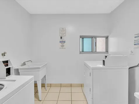 2655 Collins Avenue Miami Beach FL 33140