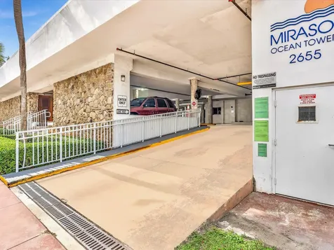 2655 Collins Avenue Miami Beach FL 33140