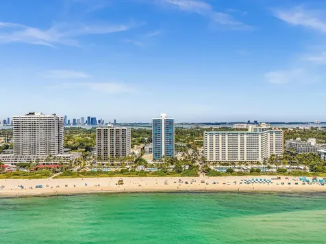 2655 Collins Avenue Miami Beach FL 33140