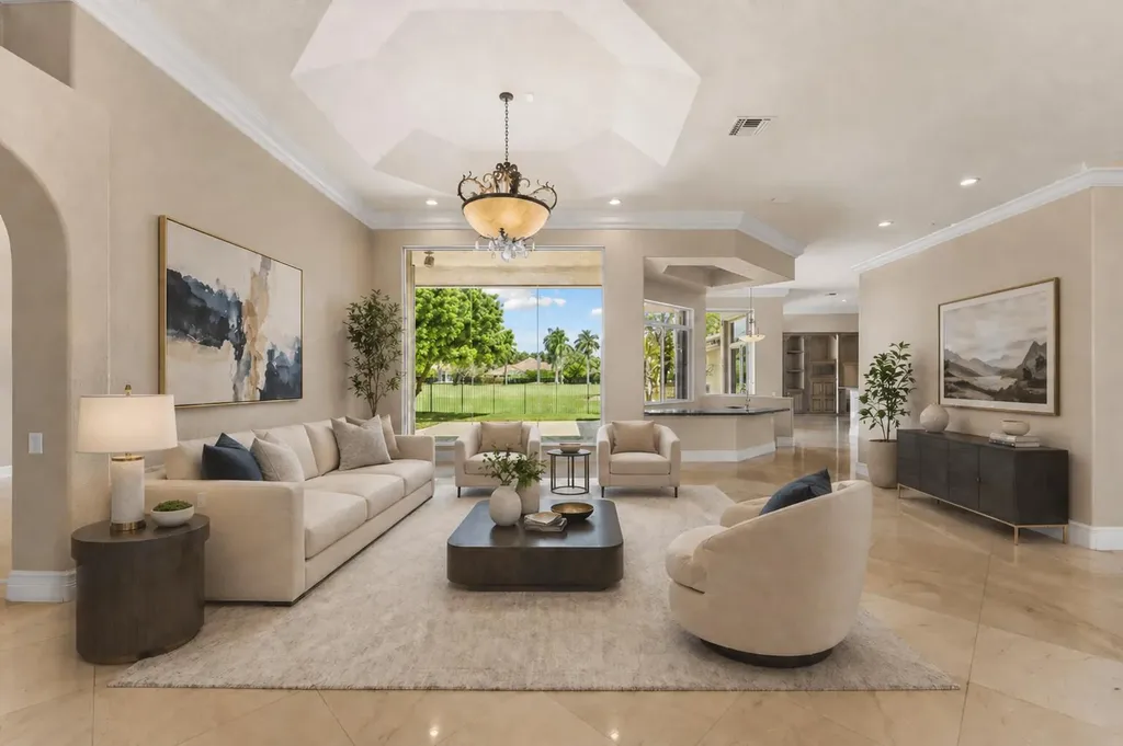 2579 Mayfair Lane Weston FL 33327