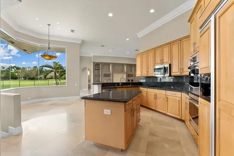 2579 Mayfair Lane Weston FL 33327