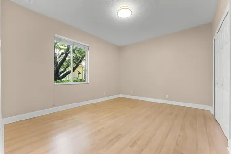 2579 Mayfair Lane Weston FL 33327