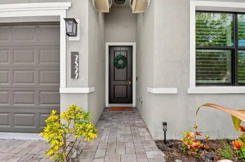 7527 Moonrise Drive Lake Worth FL 33467