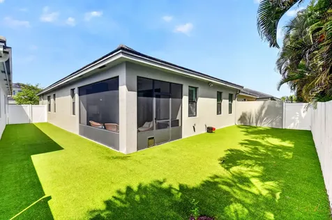 7527 Moonrise Drive Lake Worth FL 33467