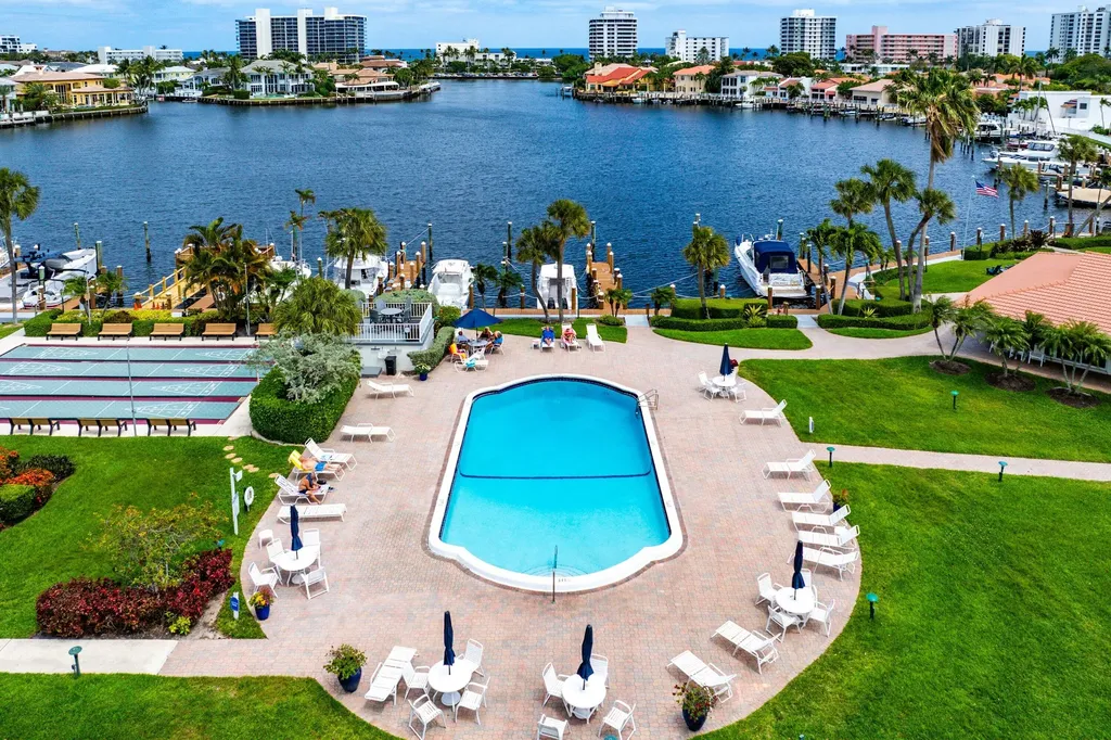 3351 Spanish Trail Delray Beach FL 33483