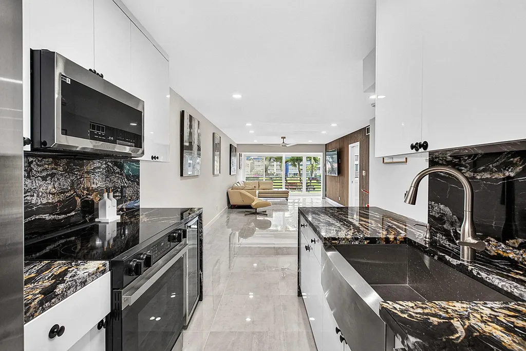 3351 Spanish Trail Delray Beach FL 33483