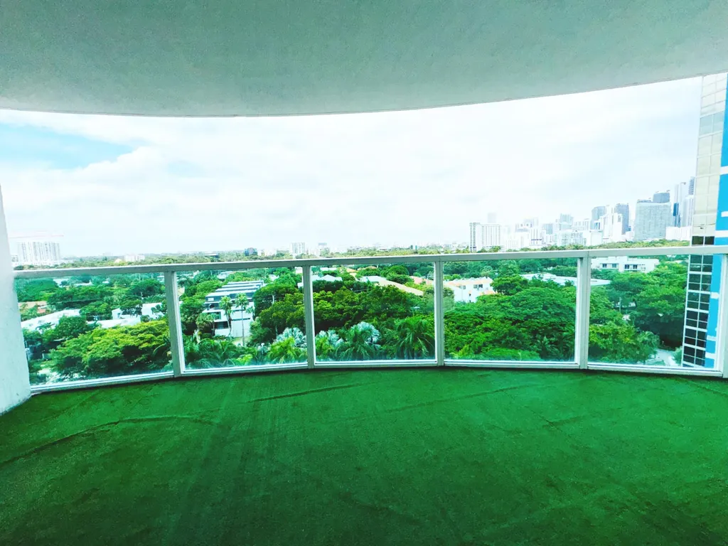 2101 Brickell Avenue Miami FL 33129
