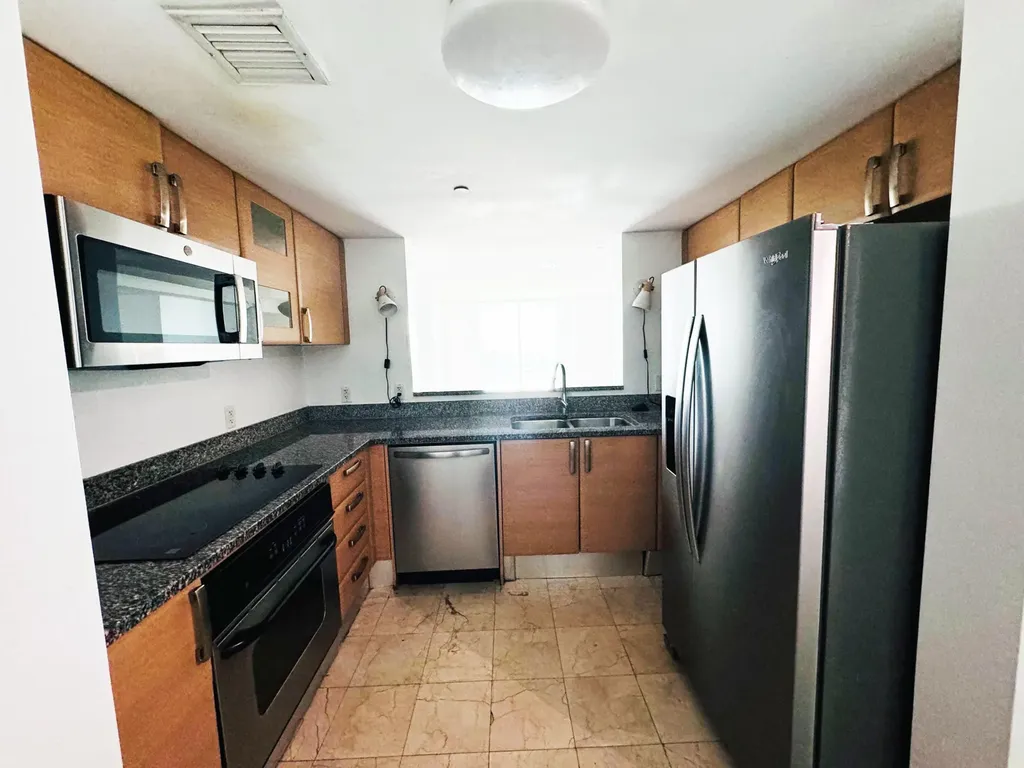 2101 Brickell Avenue Miami FL 33129
