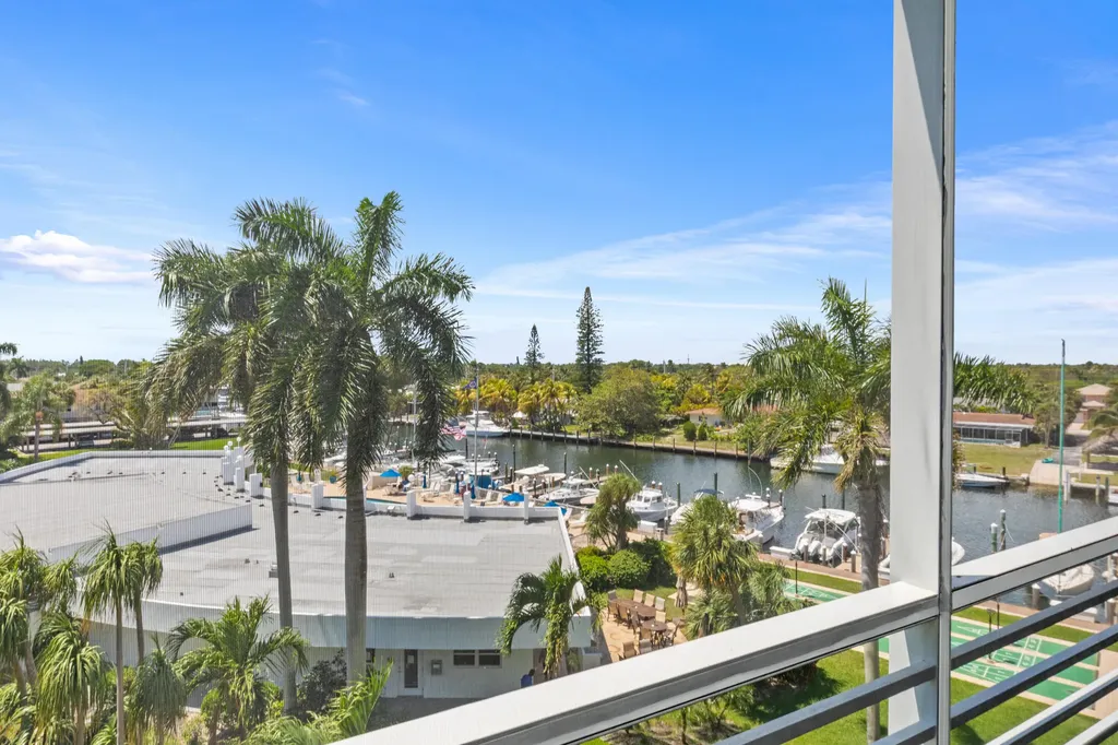 2731 NE 14th Street Causeway Pompano Beach FL 33062