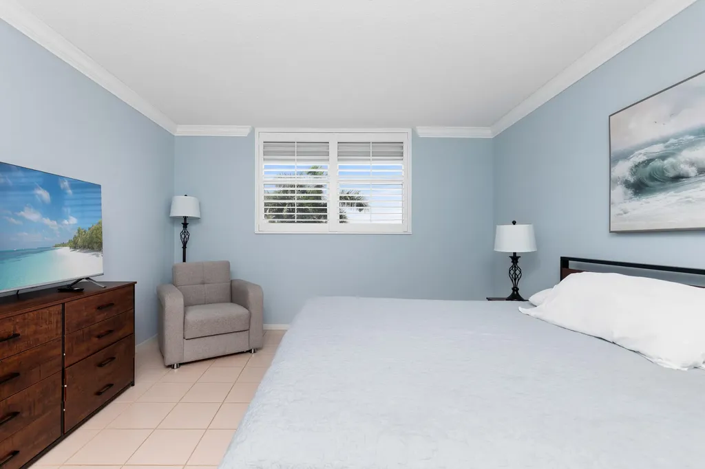 2731 NE 14th Street Causeway Pompano Beach FL 33062
