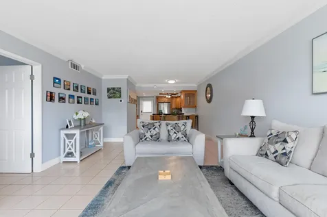2731 NE 14th Street Causeway Pompano Beach FL 33062