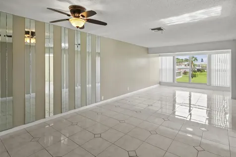 1421 NW 20th Avenue Delray Beach FL 33445