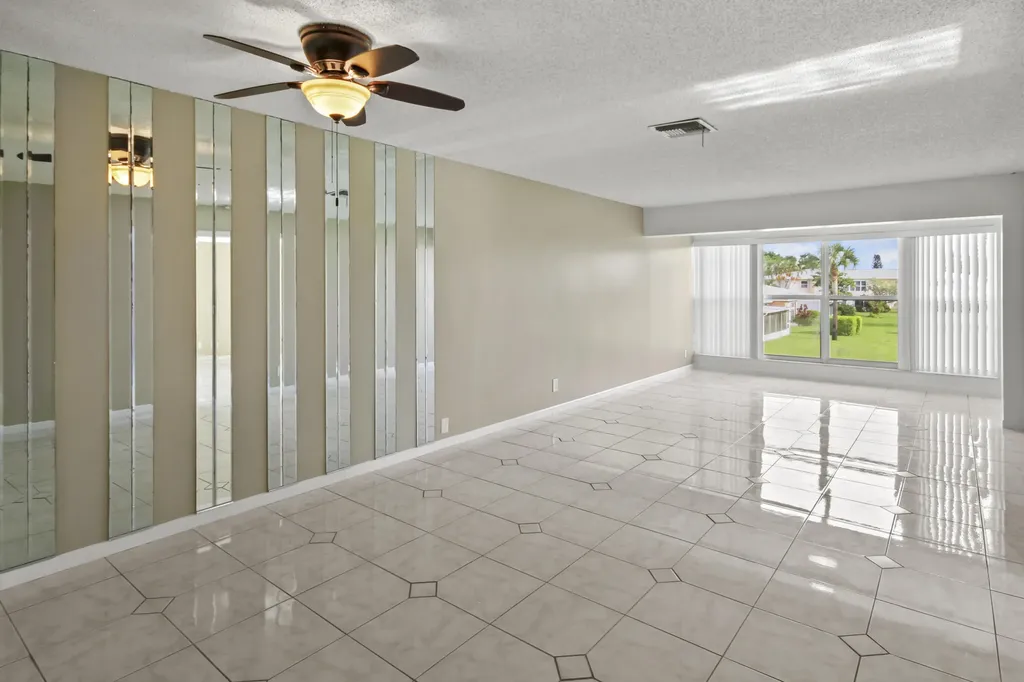 1421 NW 20th Avenue Delray Beach FL 33445