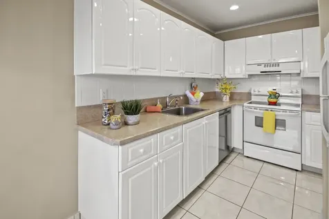 1421 NW 20th Avenue Delray Beach FL 33445