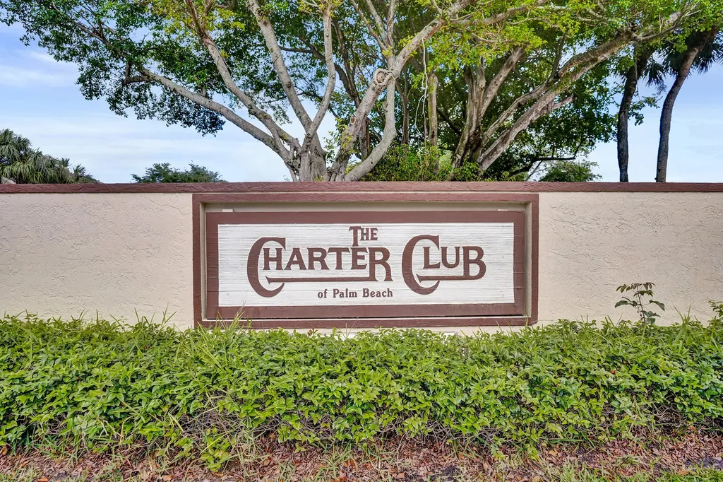 211 Foxtail Drive Greenacres FL 33415
