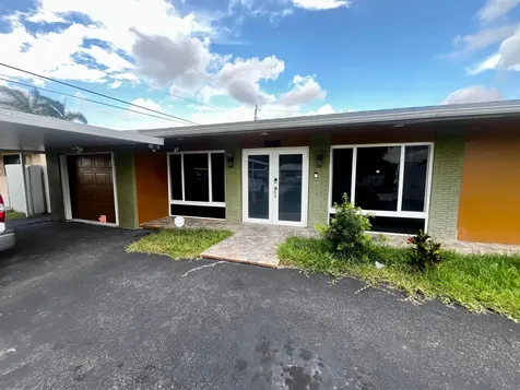 2321 Tarpon Drive Miramar FL 33023