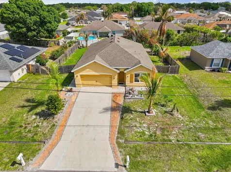 1031 SW Alexandria Avenue Port St Lucie FL 34953