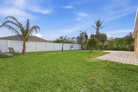 1031 SW Alexandria Avenue Port St Lucie FL 34953