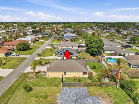 1031 SW Alexandria Avenue Port St Lucie FL 34953