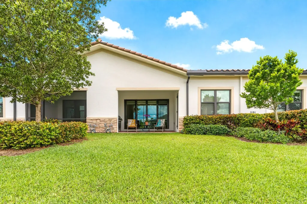7621 S Blue Spring Drive Parkland FL 33067
